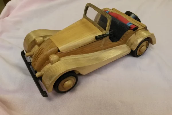 voiture-bois-1