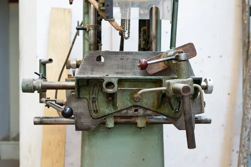 mortaiseuse-chaine1-selec