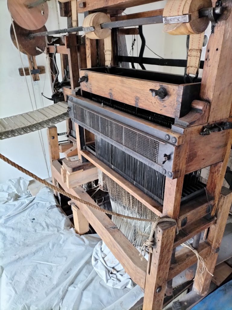Métier à tisser Jacquard